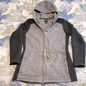 North Face hooded sweater jacket. Draw stri